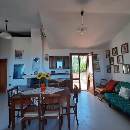 Il Giglio Vista Mare Apartment Funtana Meiga Exterior photo